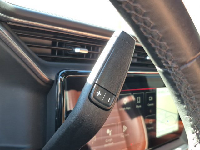 Used 2024 GMC Sierra 2500 Denali Ultimate AWD/4WD image 12