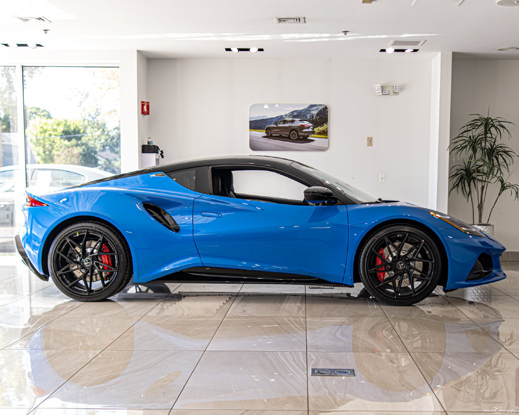 New 2027 Lotus Emira SE RWD image 9