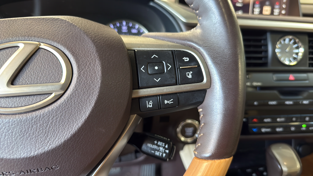 Used 2019 Lexus RX 350 AWD w/ Navigation Package image 24