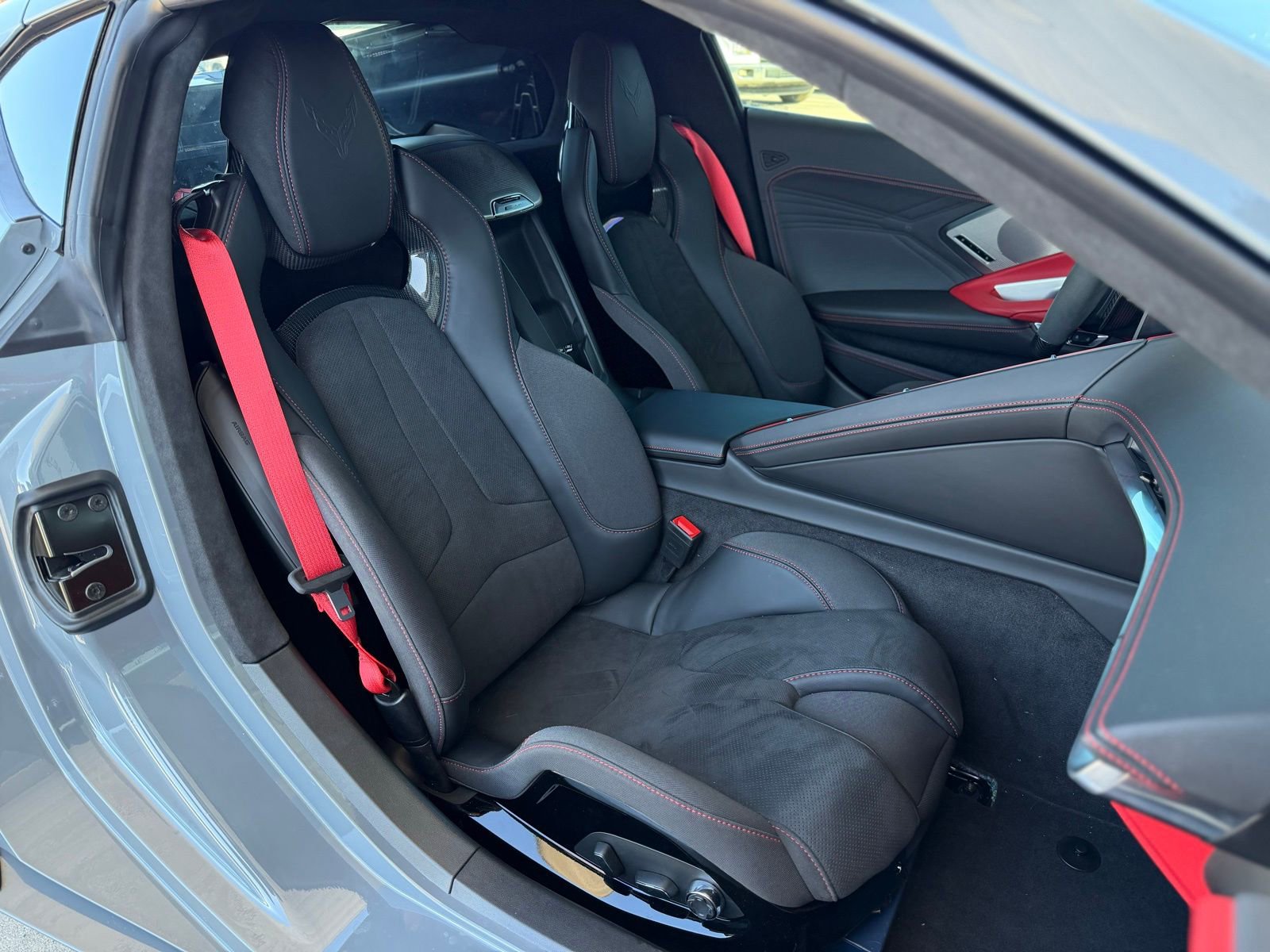 Used 2024 Chevrolet Corvette E-Ray image 66