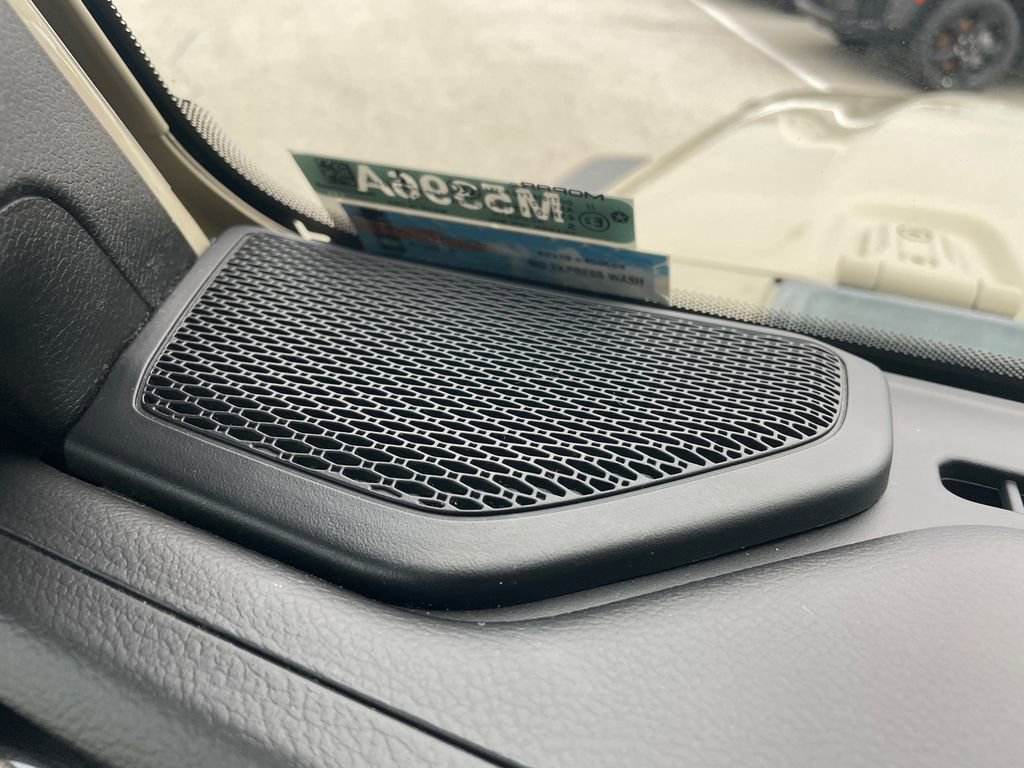 Used 2022 Jeep Wrangler Unlimited Sport image 21