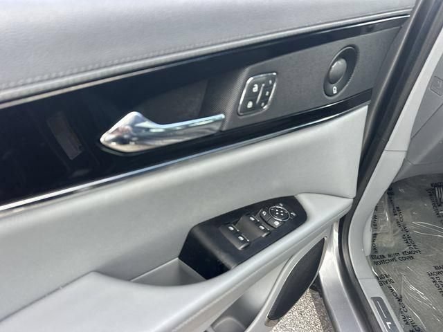 Used 2022 Lincoln Nautilus Reserve FWD image 18