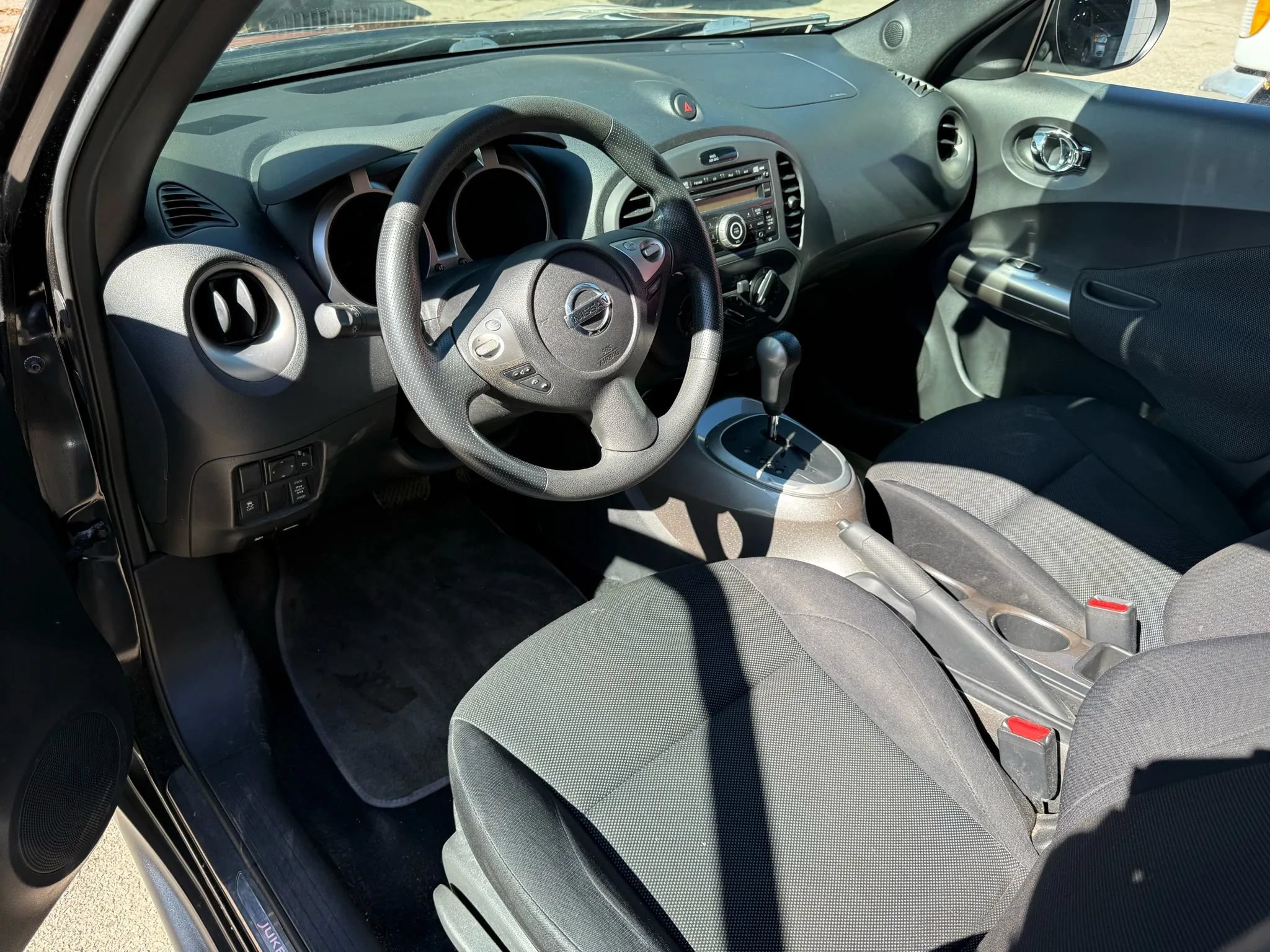 Used 2013 Nissan Juke S AWD/4WD image 11