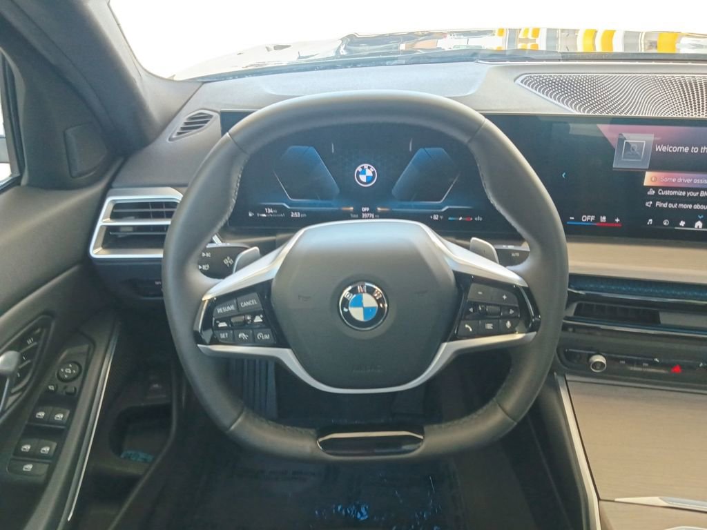 Used 2025 BMW 330i Sedan RWD image 21