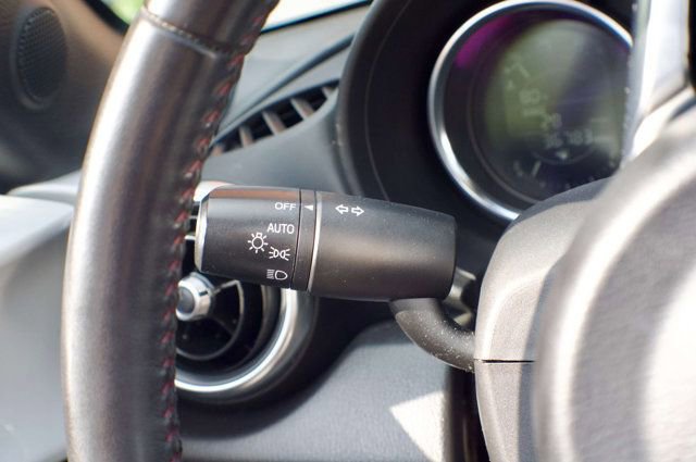 Used 2018 MAZDA MX-5 Miata Grand Touring RWD image 23
