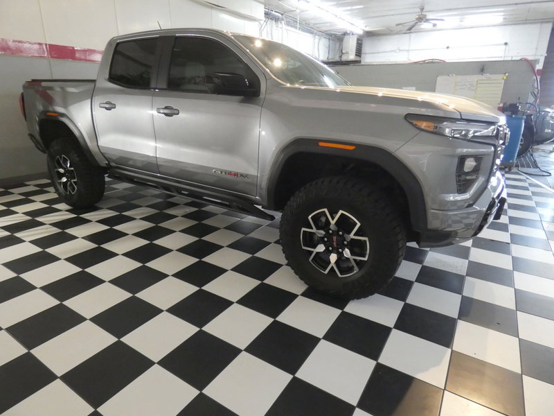 Used 2023 GMC Canyon AT4X image 4