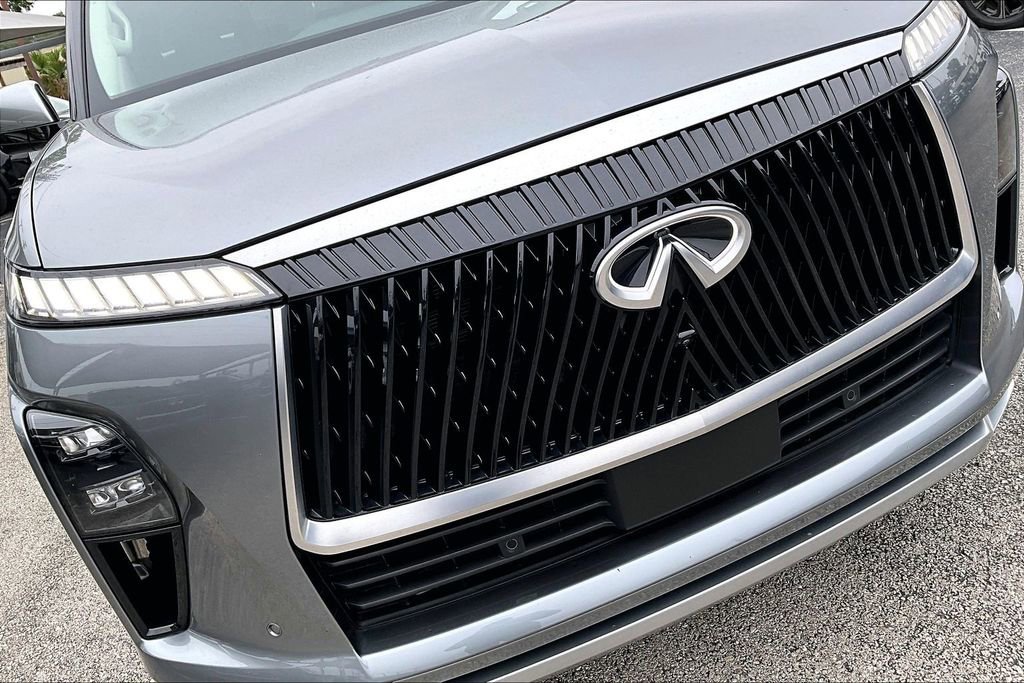 Certified 2025 INFINITI QX80 Sensory AWD/4WD image 40