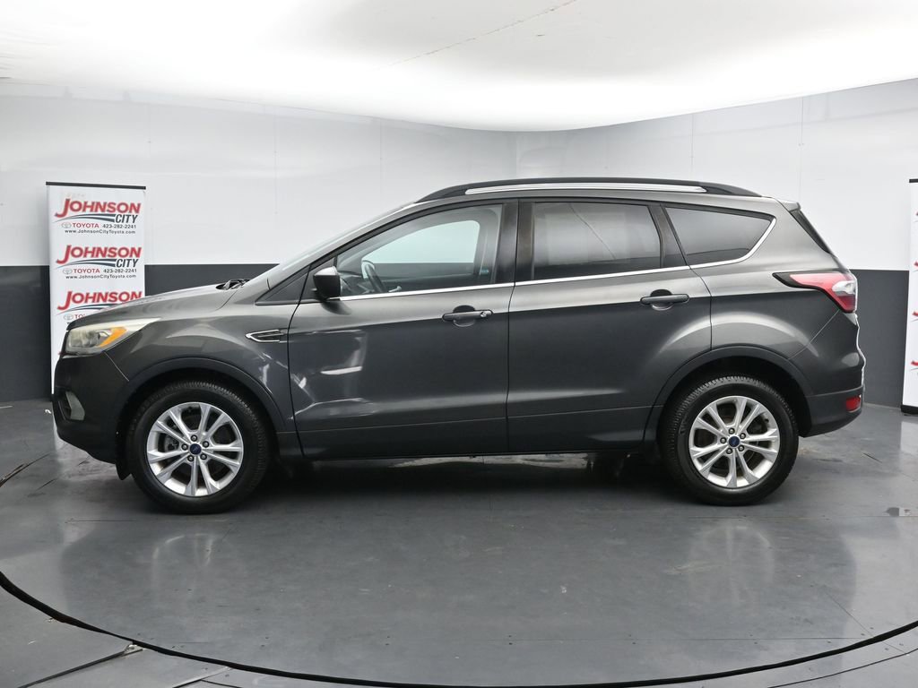 Used 2017 Ford Escape SE w/ SE Leather Comfort Package image 5