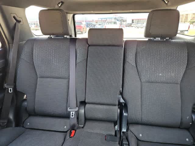 Certified 2025 Toyota 4Runner SR5 AWD/4WD image 13