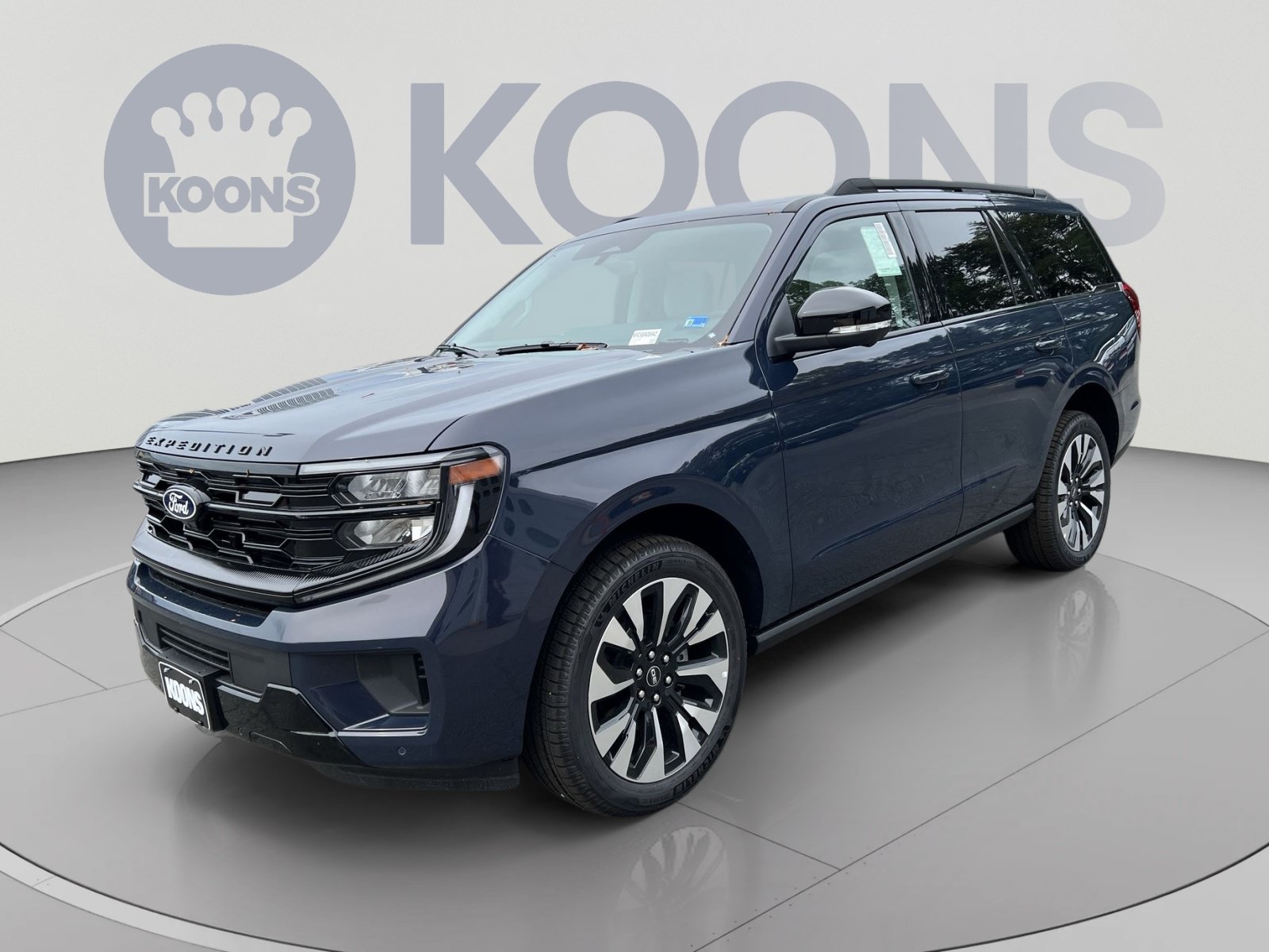 New 2027 Ford Expedition Platinum AWD/4WD image 1