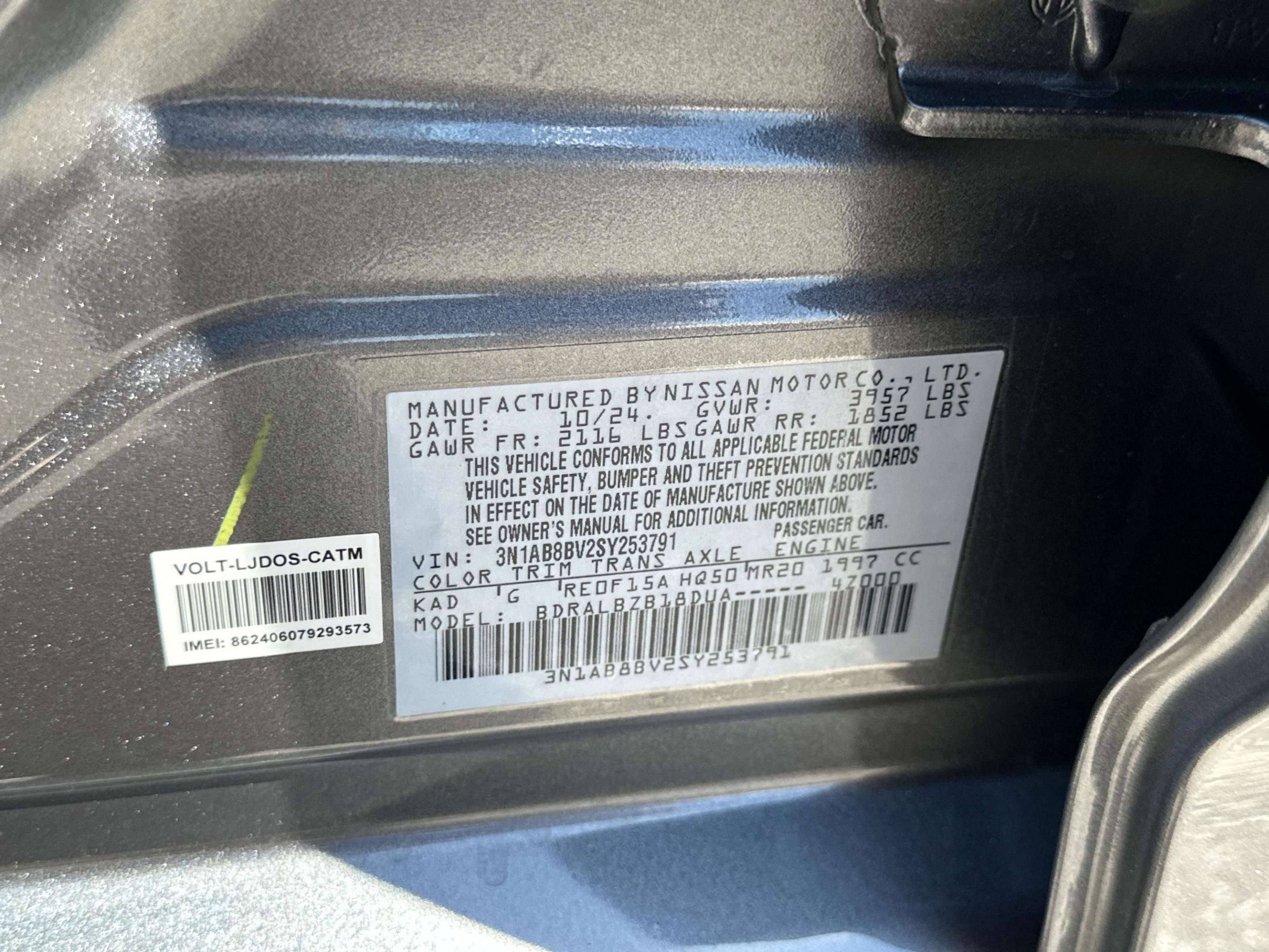 Certified 2025 Nissan Sentra S FWD image 33