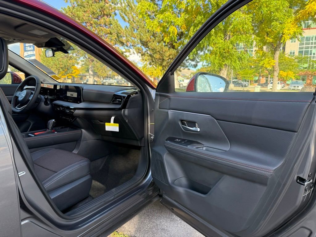 New 2026 Nissan Kicks SR w/ SR Premium Package image 14