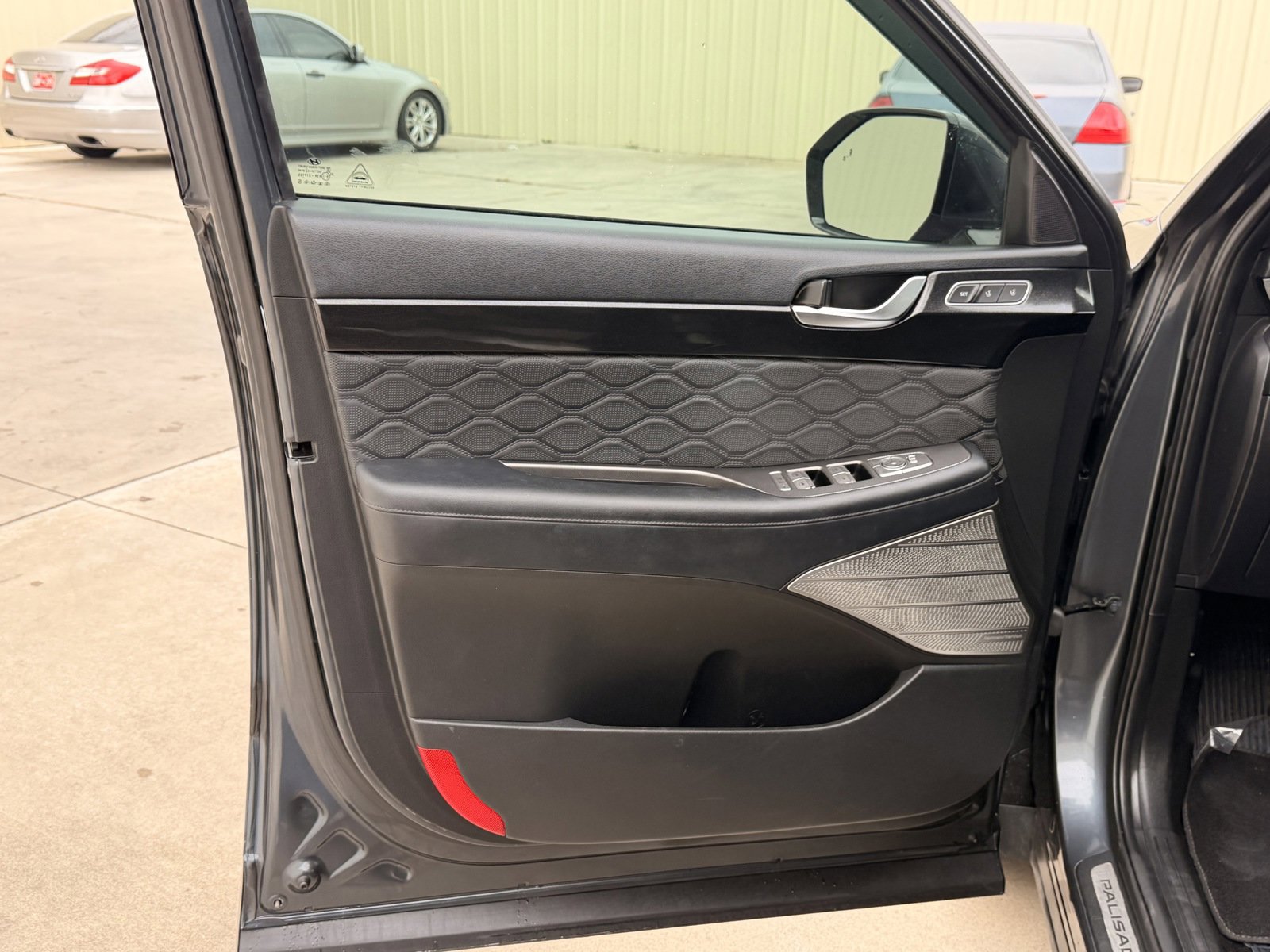 Used 2020 Hyundai Palisade Limited image 12