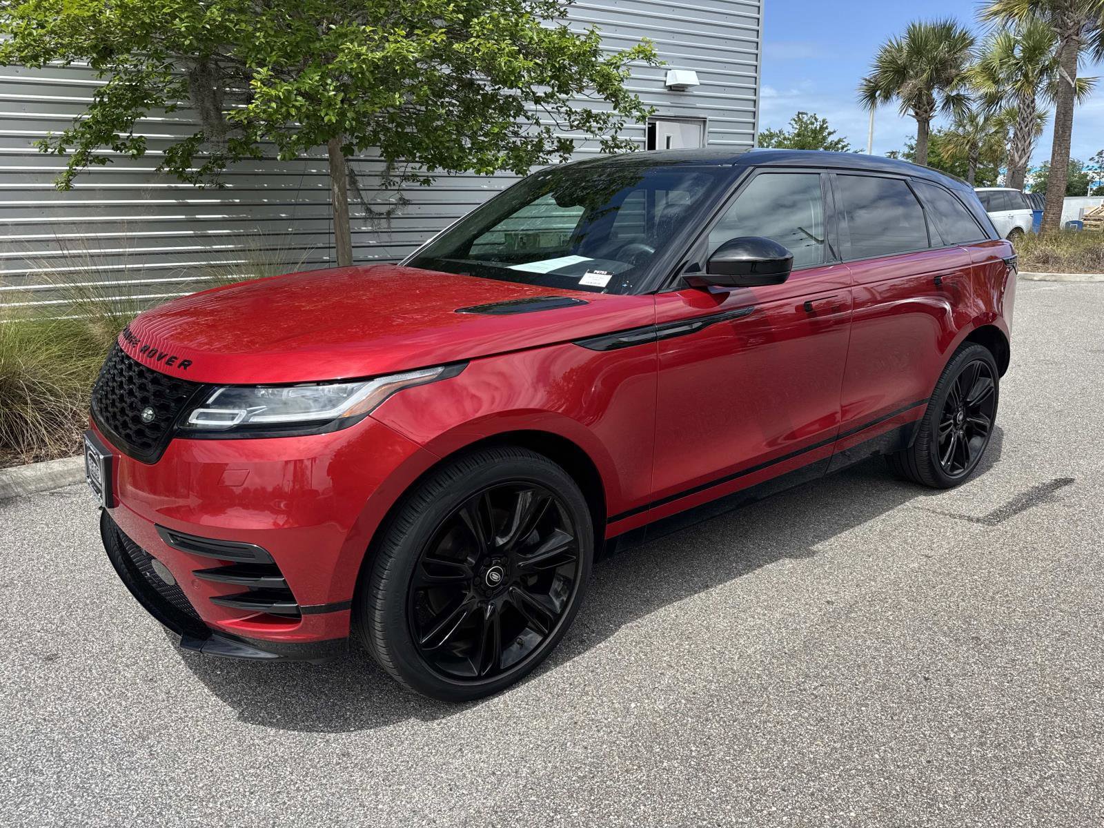 Certified 2023 Land Rover Range Rover Velar R-Dynamic S AWD/4WD image 1