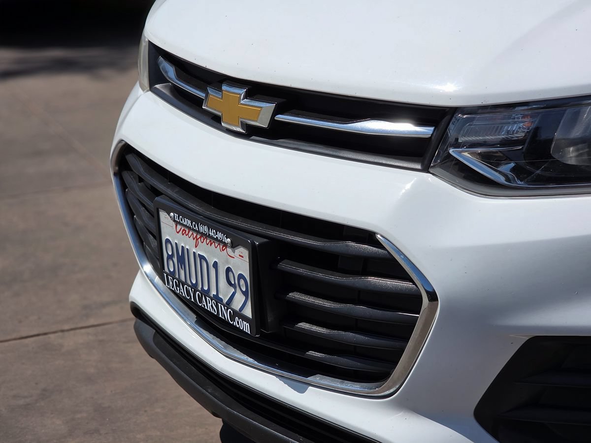 Used 2017 Chevrolet Trax LS FWD image 7