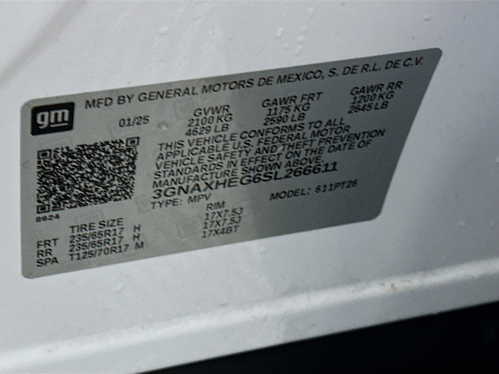 Used 2025 Chevrolet Equinox LT image 12