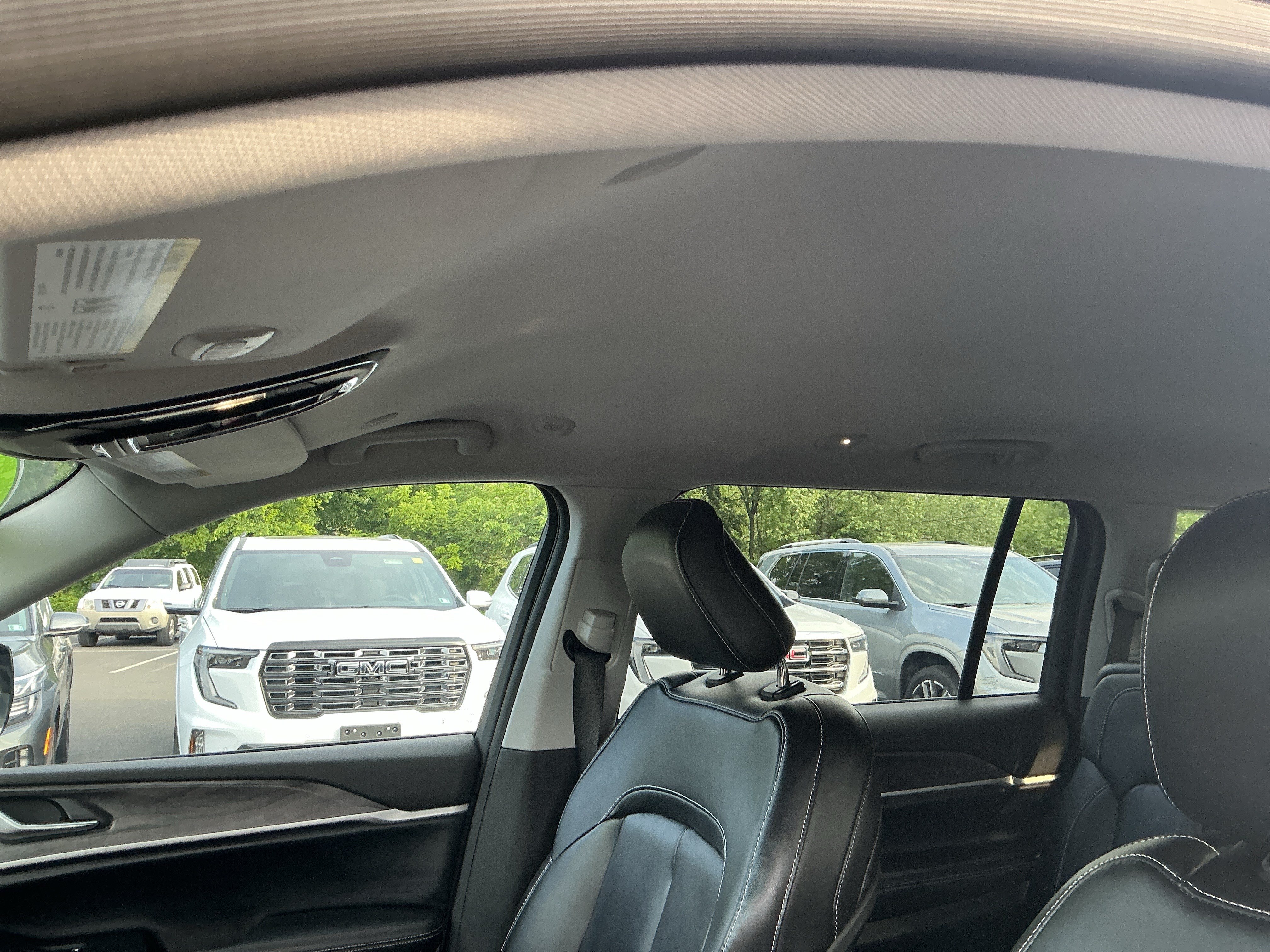 Used 2023 Jeep Grand Cherokee L Limited AWD/4WD image 12
