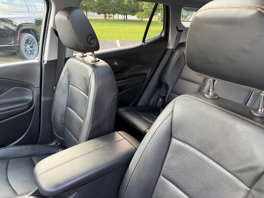 Used 2021 GMC Terrain SLT w/ Infotainment Package II AWD/4WD image 31