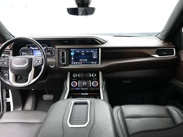 Used 2021 GMC Yukon Denali w/ Denali Premium Package image 25