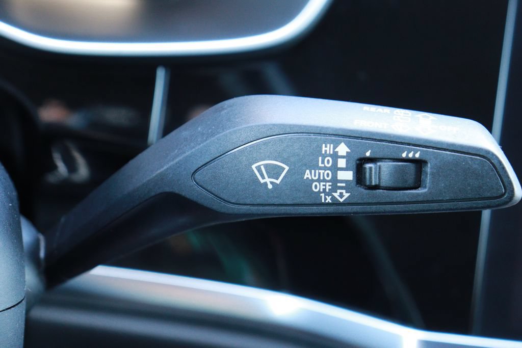 Used 2025 Audi Q3 2.0T Premium AWD/4WD image 25