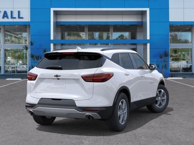New 2026 Chevrolet Blazer LT w/ Convenience Package FWD image 4