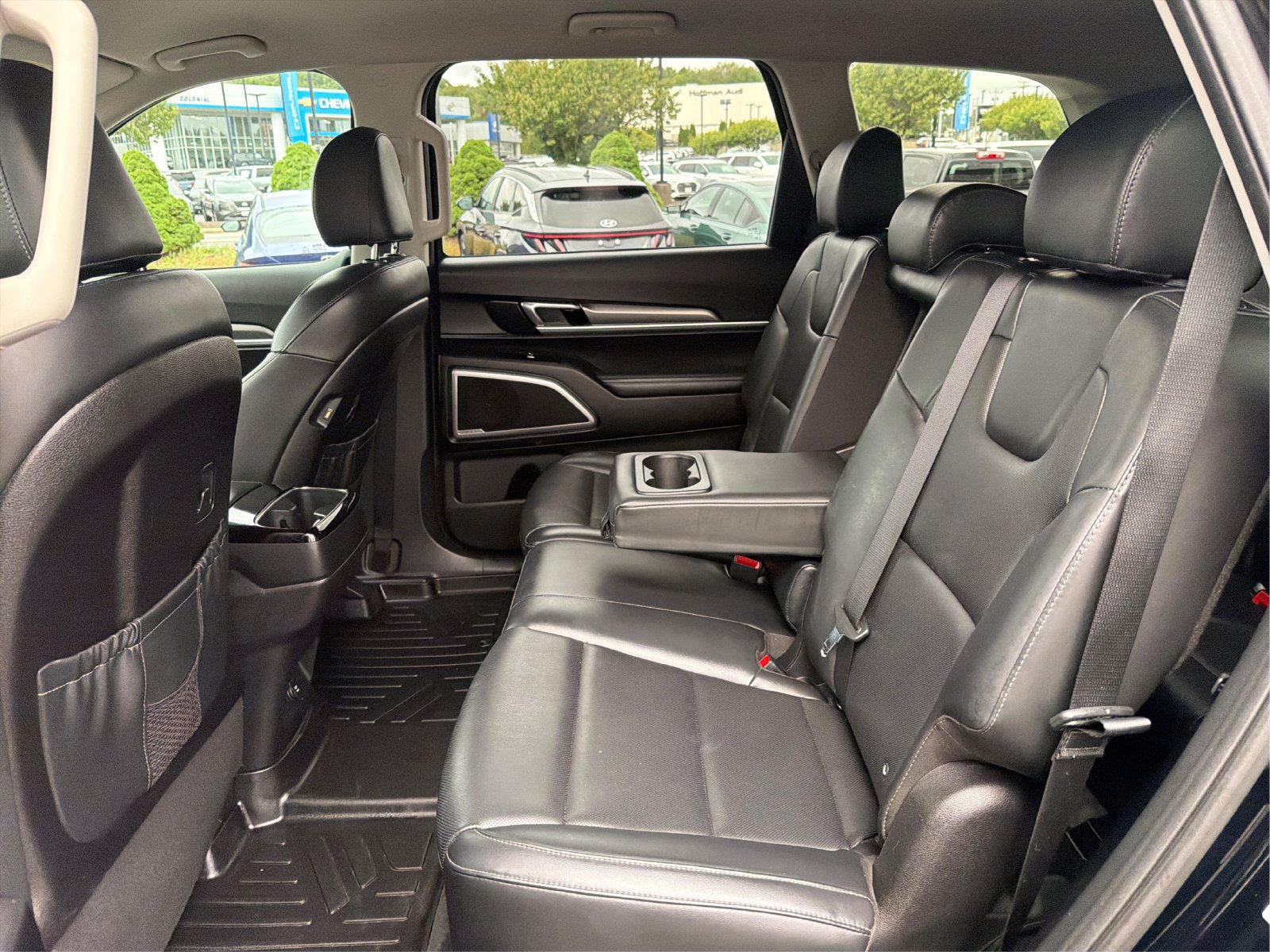 Used 2020 Kia Telluride LX AWD/4WD image 10