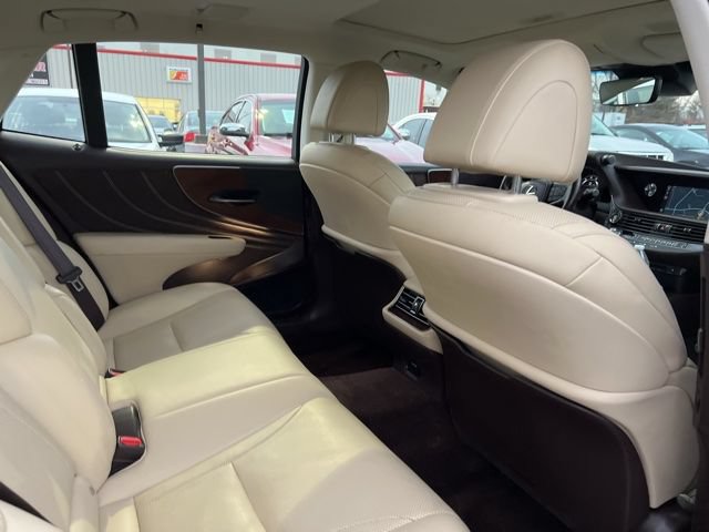 Used 2018 Lexus LS 500 AWD w/ Accessory Package (Z1) image 15