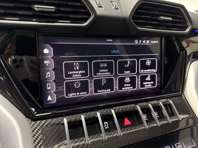Used 2020 Lamborghini Urus image 34