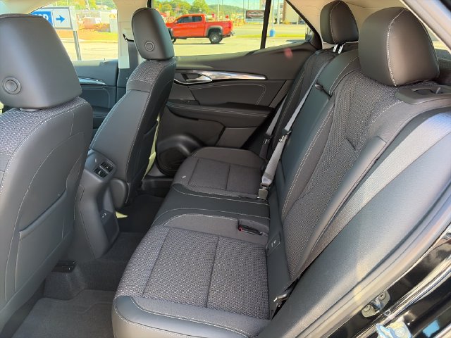 Used 2023 Buick Envision Preferred FWD image 14
