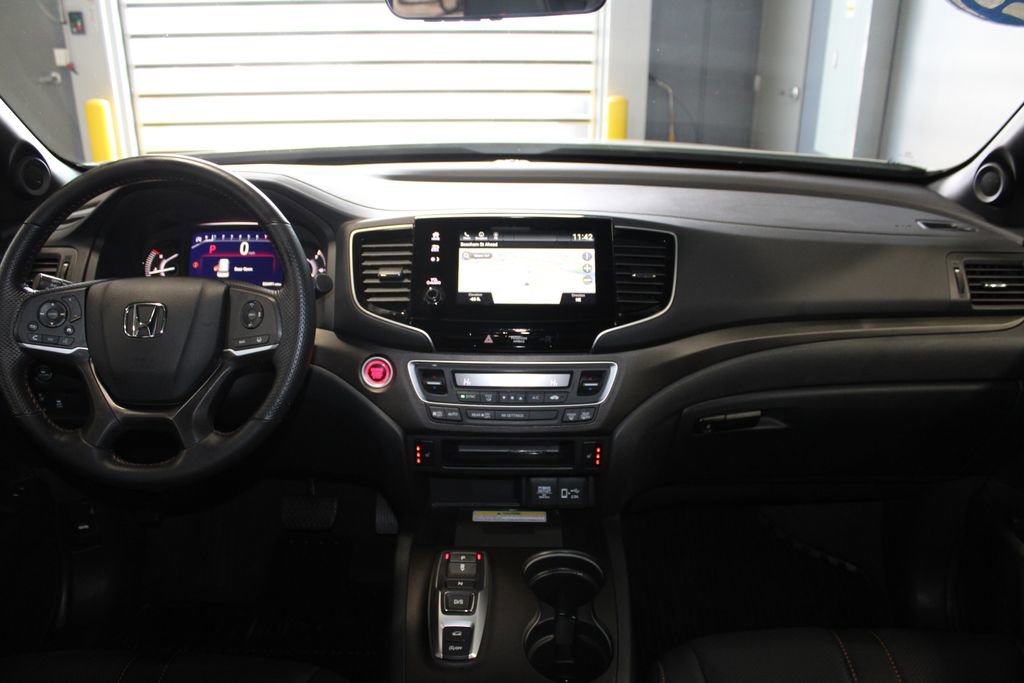 Used 2023 Honda Passport TrailSport image 28