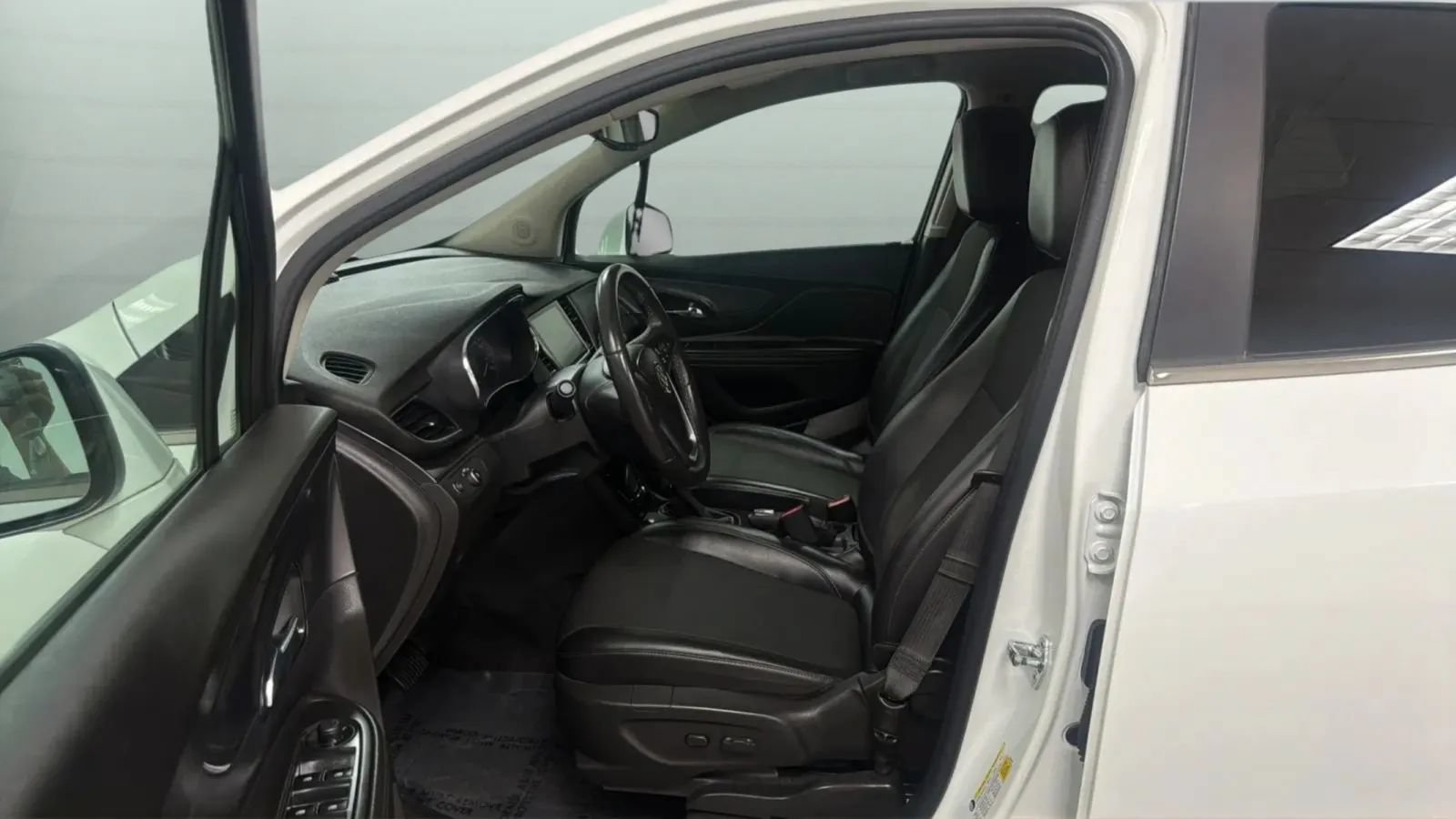 Used 2019 Buick Encore Preferred FWD image 21