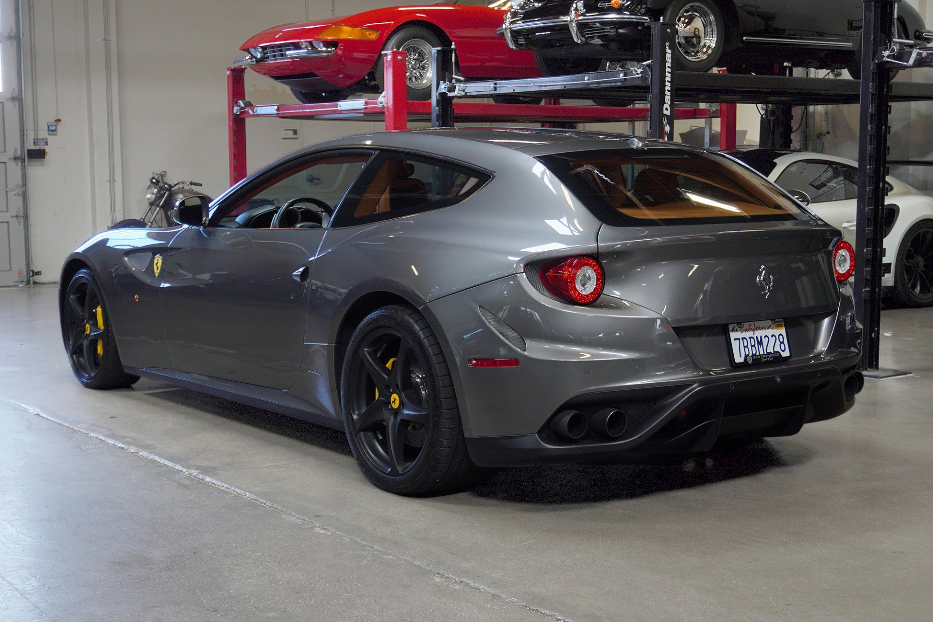 Used 2012 Ferrari FF AWD/4WD image 5
