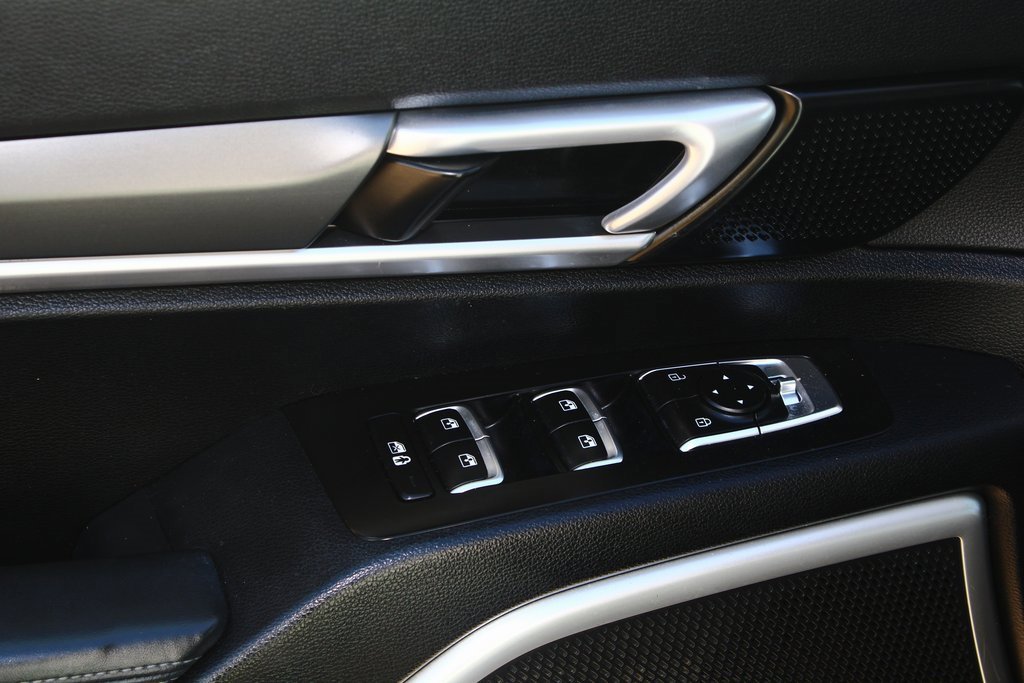 Used 2020 Kia Telluride S w/ S 8 Passenger Seating Package image 13