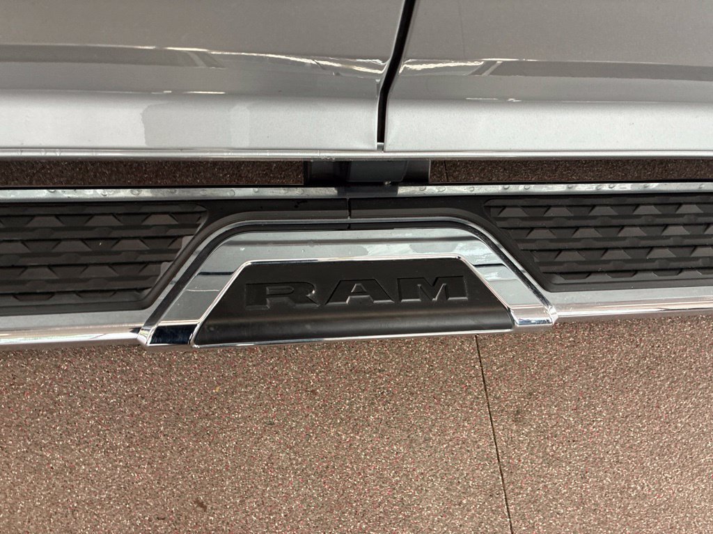 Certified 2026 RAM 2500 Big Horn AWD/4WD image 10
