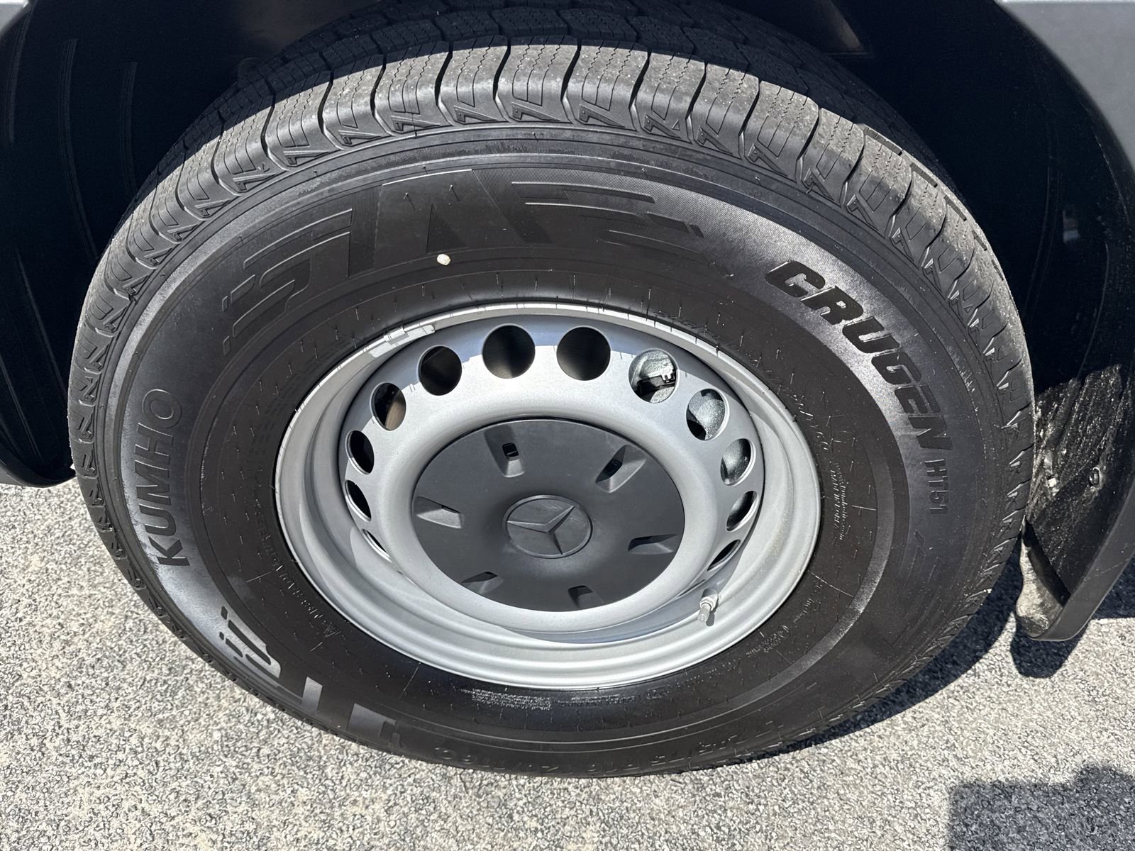 New 2025 Mercedes-Benz Sprinter 2500 image 17