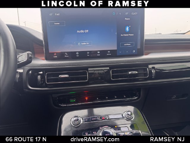 Certified 2023 Lincoln Nautilus Reserve AWD/4WD image 16