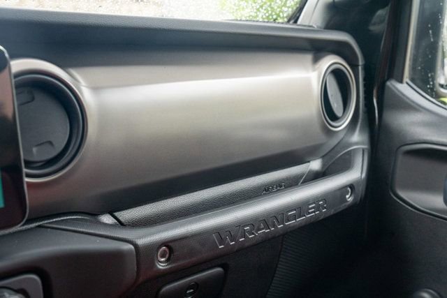 Used 2021 Jeep Wrangler Sport AWD/4WD image 45
