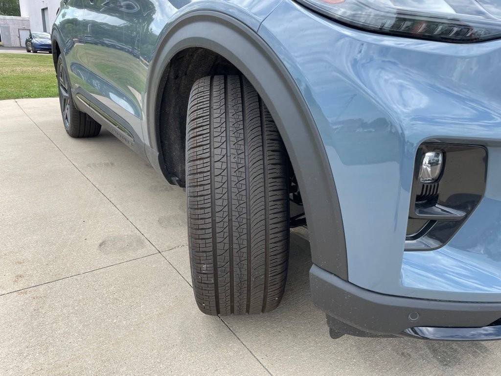 New 2026 Ford Explorer ST w/ Sun And Sound Package AWD/4WD image 19