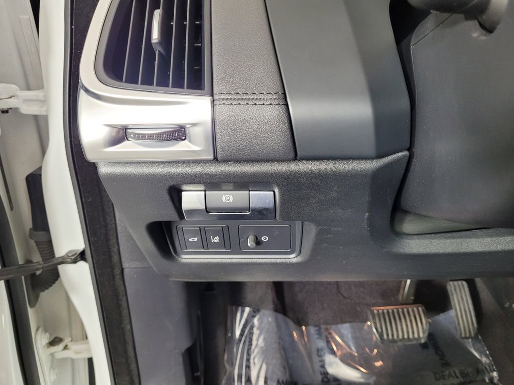 Used 2019 Jaguar E-PACE S AWD/4WD image 15