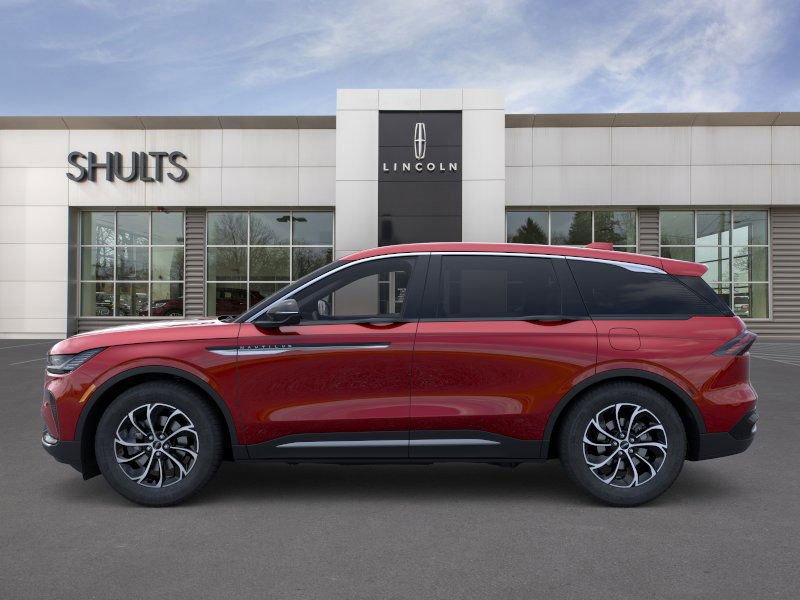 New 2026 Lincoln Nautilus Premier image 3