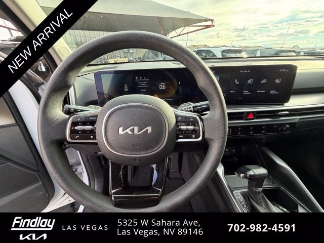 Certified 2024 Kia Sorento LX FWD image 10
