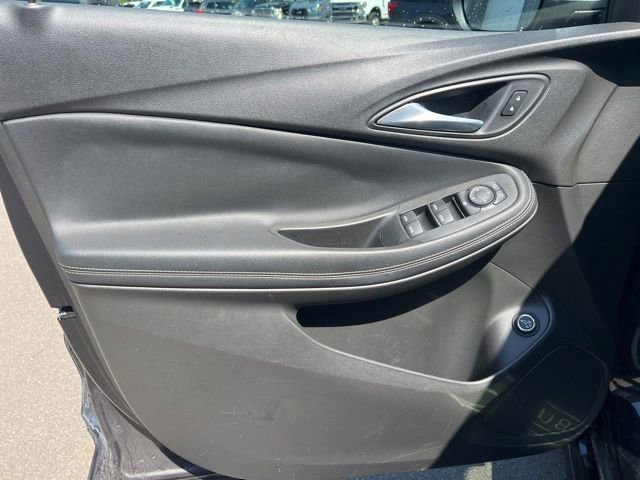Used 2021 Buick Encore GX Select w/ Experience Buick Package FWD image 18