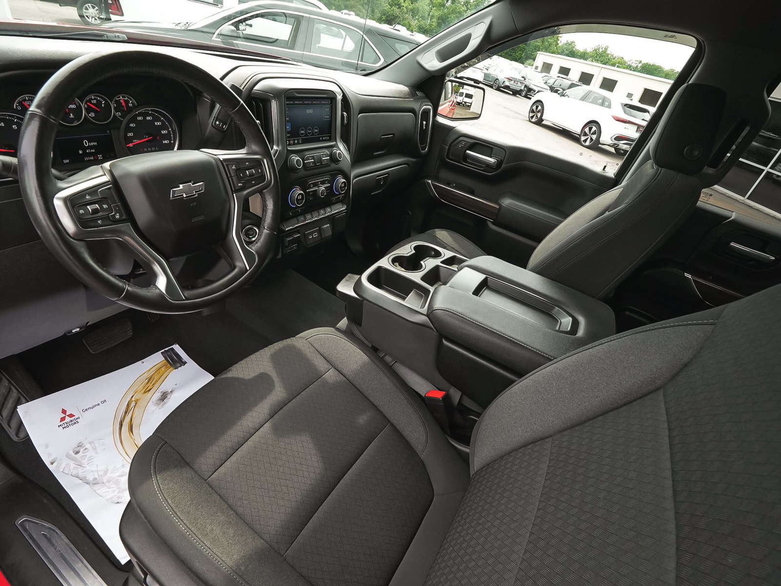 Used 2021 Chevrolet Silverado 1500 RST AWD/4WD image 15