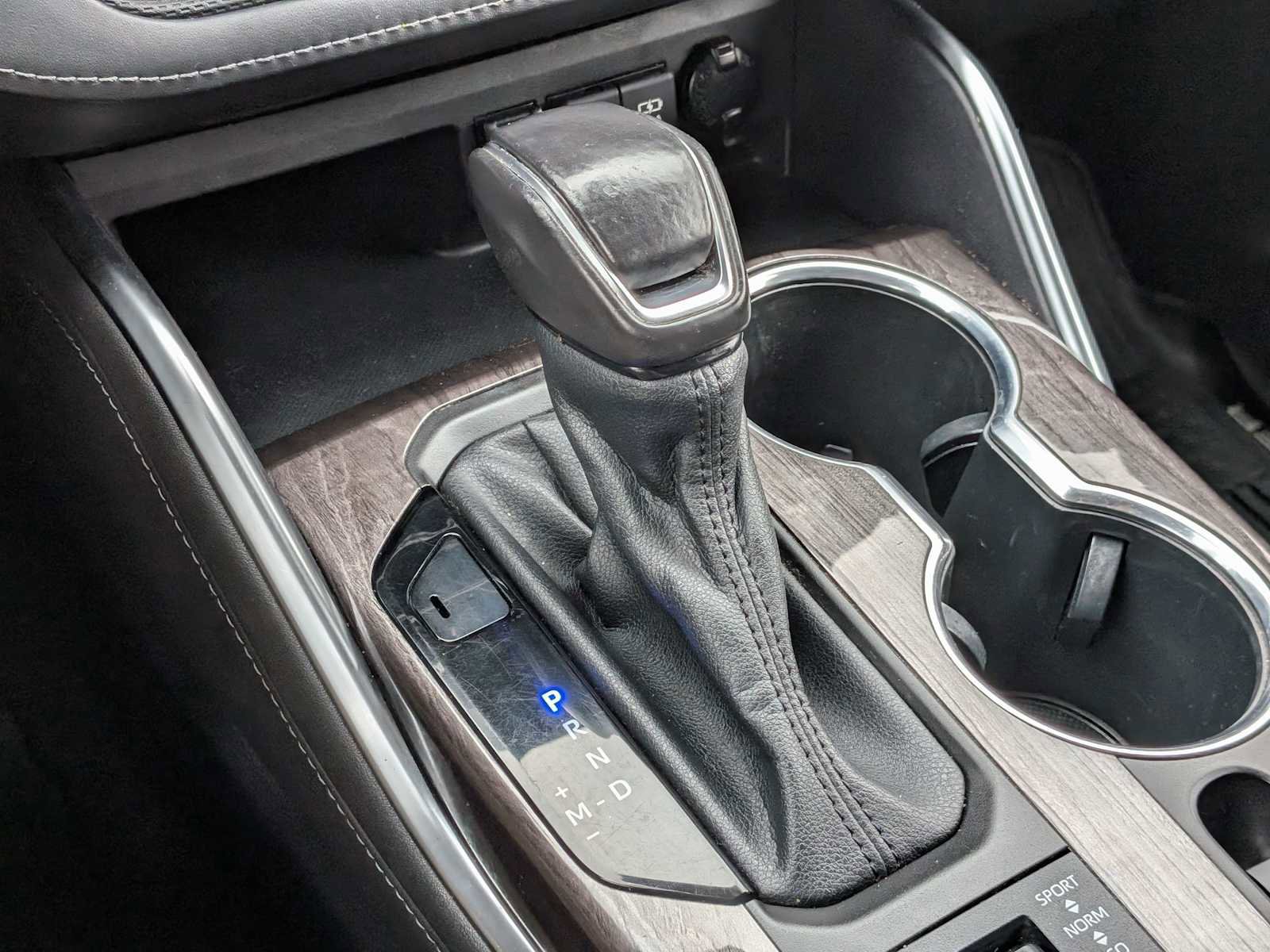 Used 2021 Toyota Highlander Limited image 33