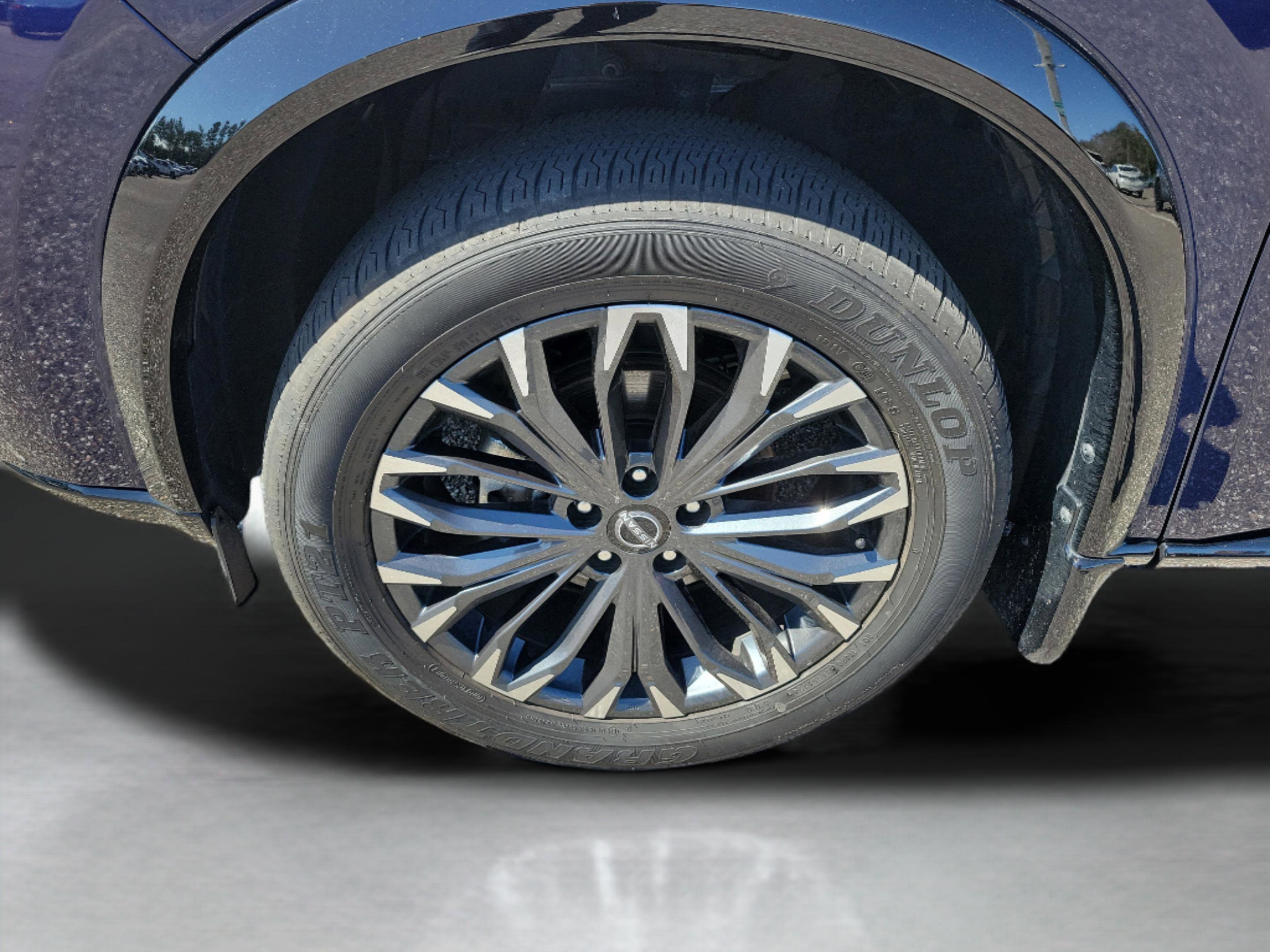 Used 2024 Nissan Rogue Platinum w/ Platinum Premium Package image 35