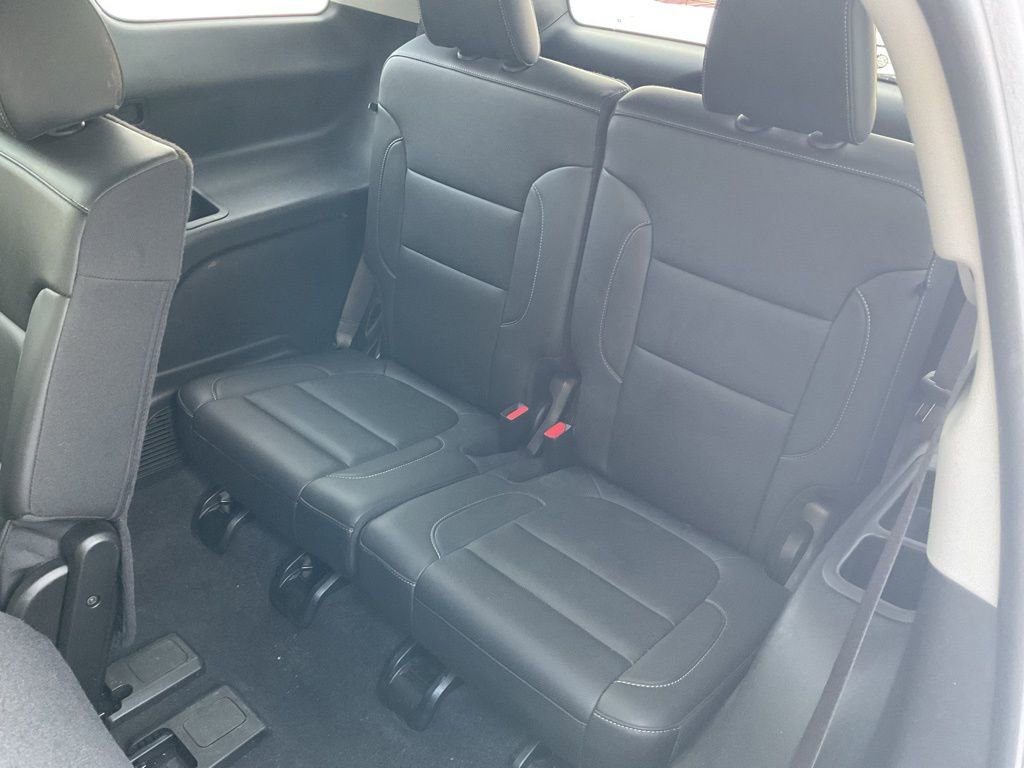 Used 2023 GMC Acadia SLT w/ Preferred Package image 22