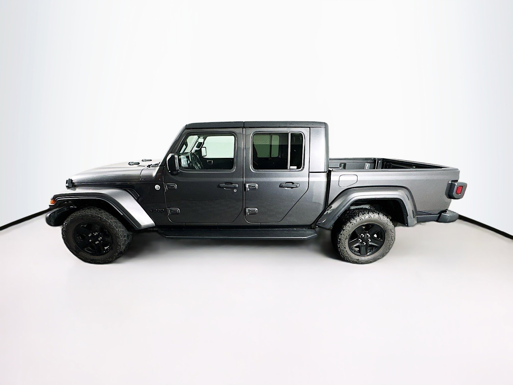 Used 2021 Jeep Gladiator Sport AWD/4WD image 4