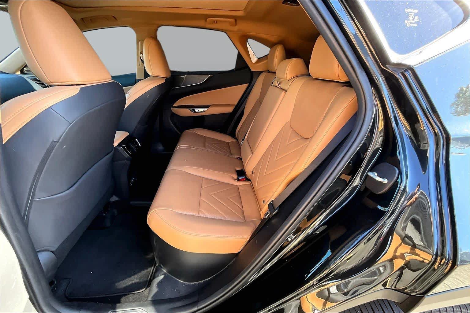 Used 2026 Lexus NX 450h+ AWD w/ Accessory Package (Z2) image 20