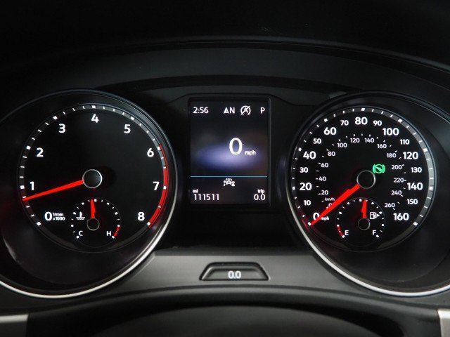 Used 2021 Volkswagen Atlas SE w/ Technology Package w/ Panoramic Sunroof Package image 17