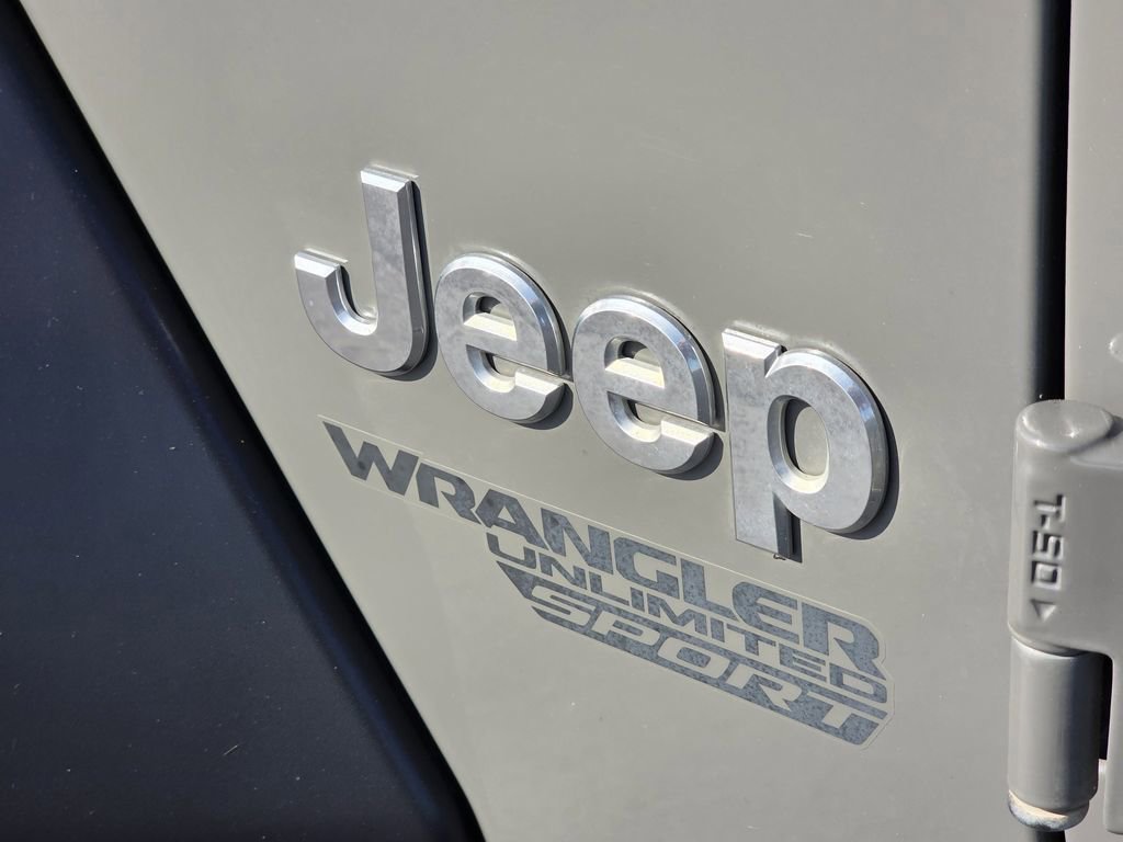 Used 2020 Jeep Wrangler Unlimited Sport image 8